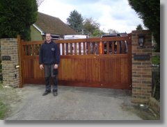 Hardwood Iroko, single leaf, keepers gate